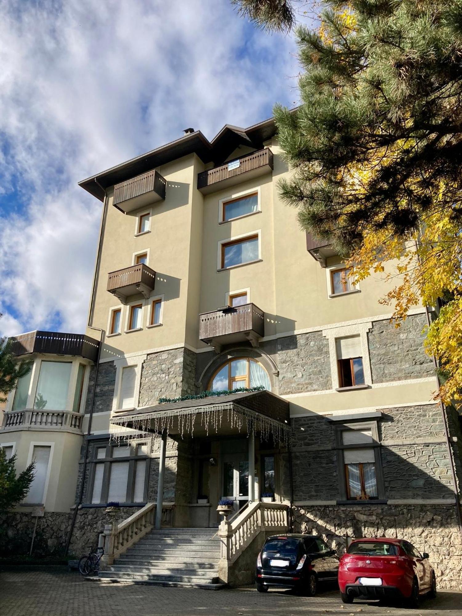 Il Pettirosso - Casa Vacanze Bormio Bagian luar foto